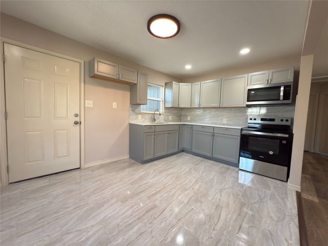 10095 Comanche, Quinlan, TX 75474