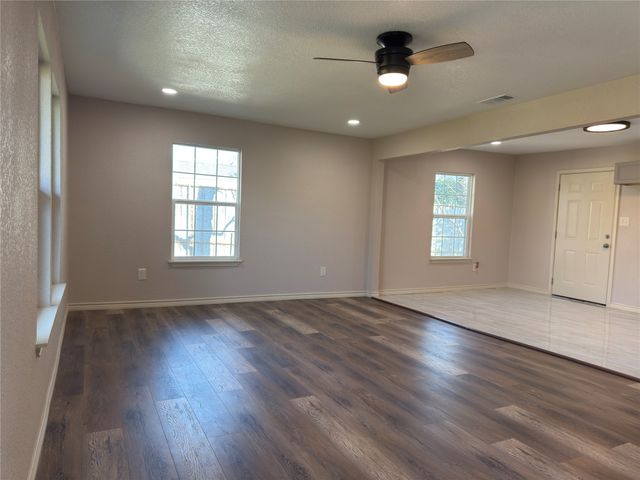 10095 Comanche, Quinlan, TX 75474