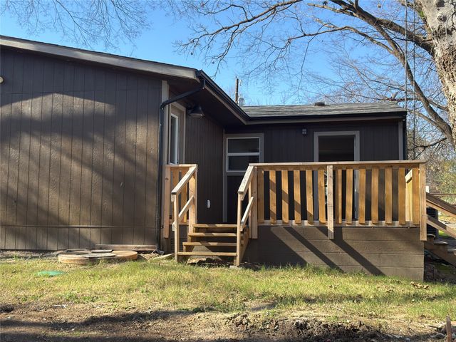 10095 Comanche, Quinlan, TX 75474