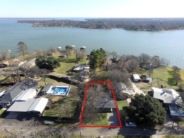 10095 Comanche, Quinlan, TX 75474