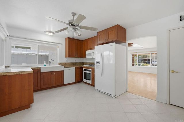 962 Woodgrove Drive, Cardiff By The Sea, CA 92007