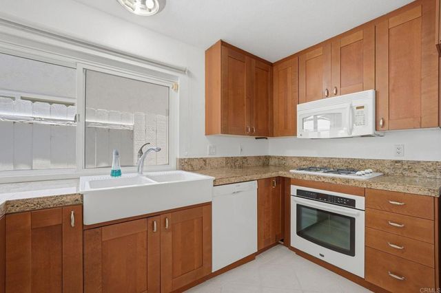 962 Woodgrove Drive, Cardiff By The Sea, CA 92007