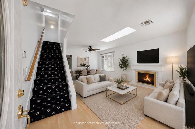962 Woodgrove Drive, Cardiff By The Sea, CA 92007
