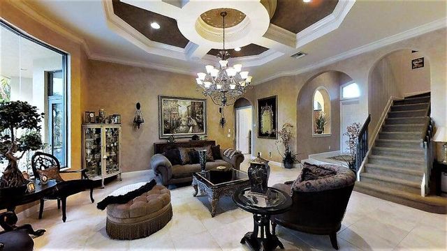 8871 Club Estates Way, Lake Worth, FL 33467