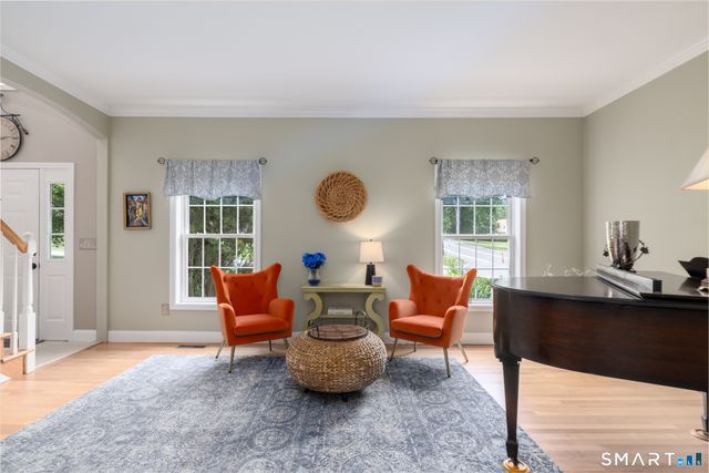 10 Curtis Road, Middlebury, CT 06762