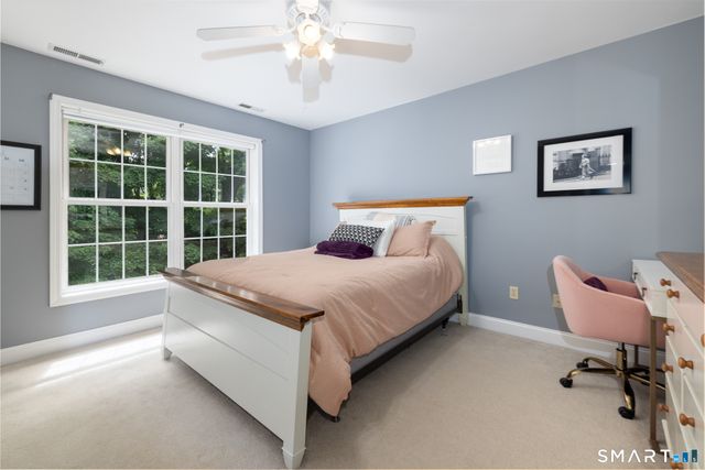 10 Curtis Road, Middlebury, CT 06762