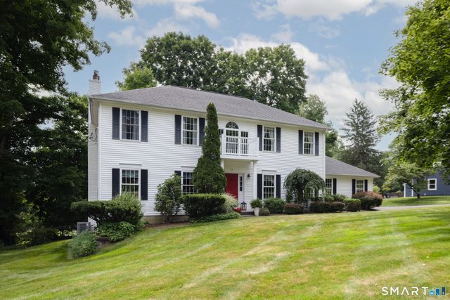 10 Curtis Road, Middlebury, CT 06762