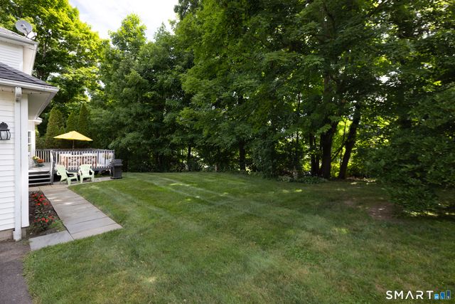 10 Curtis Road, Middlebury, CT 06762