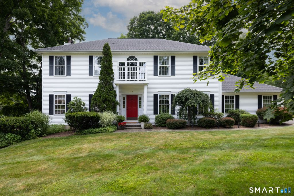10 Curtis Road, Middlebury, CT 06762