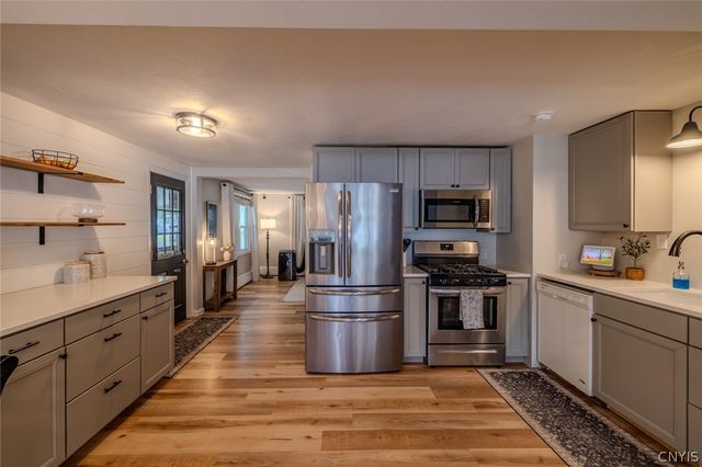 107 Williams Street, Clay, NY 13212