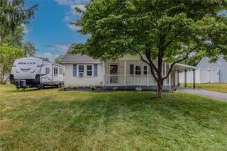 107 Williams Street, Clay, NY 13212
