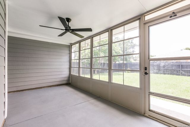 8407 CHALK HILL CV, Converse, TX 78109