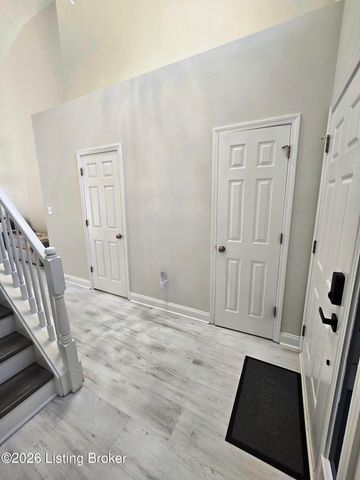9701 Chetwood Ct, Louisville, KY 40291