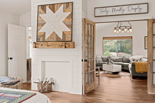 4611 S Cove Lane, Daniel, UT 84032