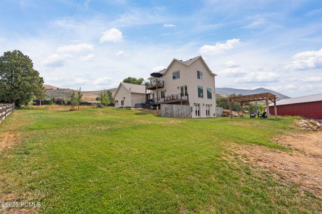 4611 S Cove Lane, Daniel, UT 84032