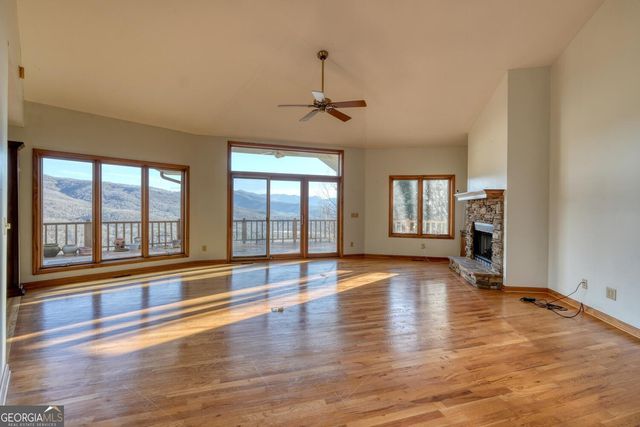 1264 Harris Ridge Road, Young Harris, GA 30582