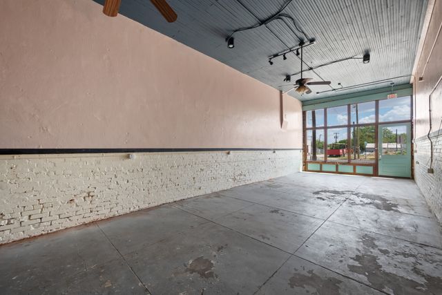 107 N Main Street, Milford, TX 76670