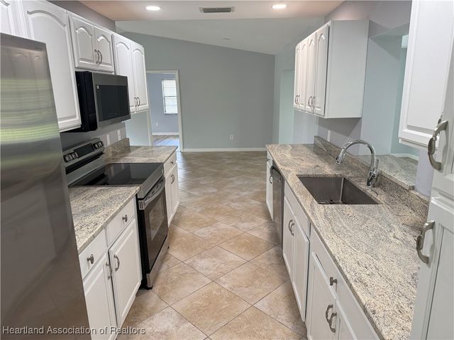 667 Serenade Terrace, Lake Placid, FL 33852