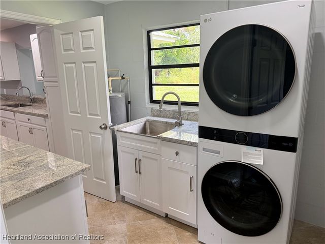 667 Serenade Terrace, Lake Placid, FL 33852