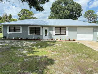 667 Serenade Terrace, Lake Placid, FL 33852