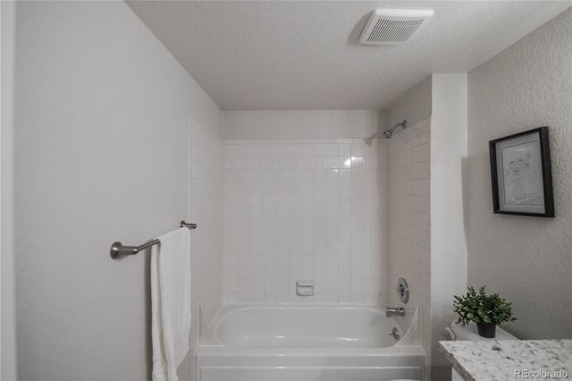 2920 S Racine Street, Aurora, CO 80014