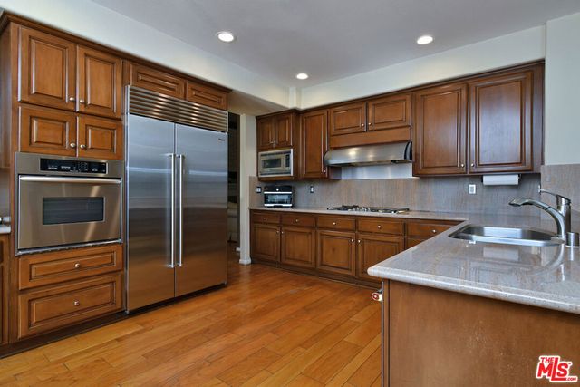 23224 Park Corniche, Calabasas, CA 91302