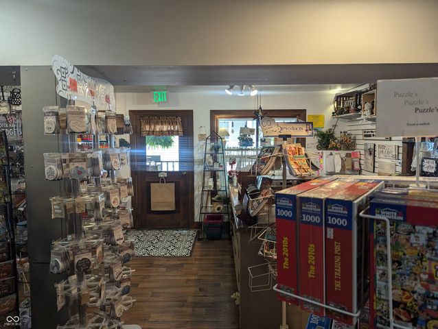 125 S Van Buren Street # 2D, Nashville, IN 47448