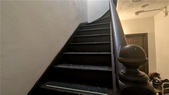 15 Emmett Street, Providence, RI 02903