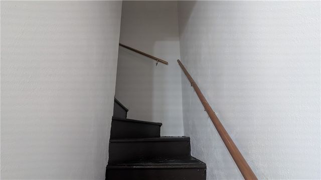 15 Emmett Street, Providence, RI 02903