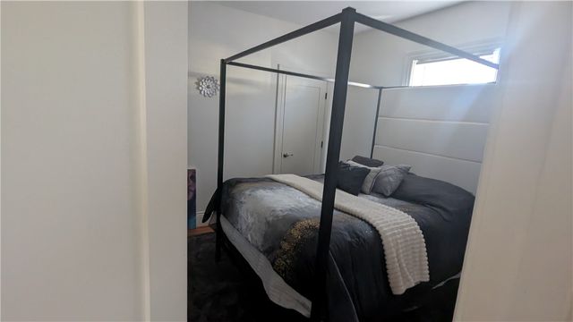 15 Emmett Street, Providence, RI 02903