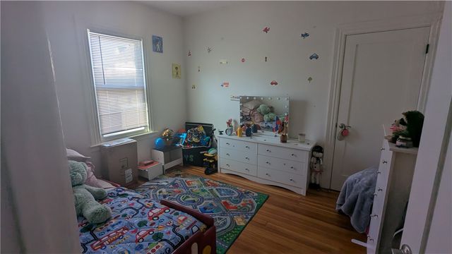 15 Emmett Street, Providence, RI 02903