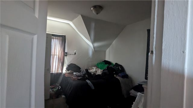 15 Emmett Street, Providence, RI 02903