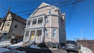 15 Emmett Street, Providence, RI 02903