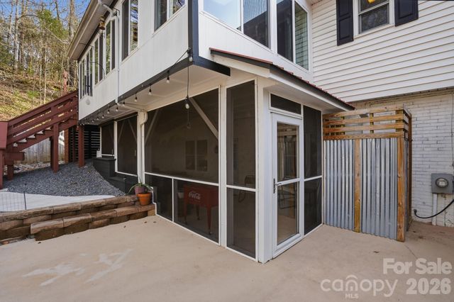 490 Woodend Drive SE, Concord, NC 28025