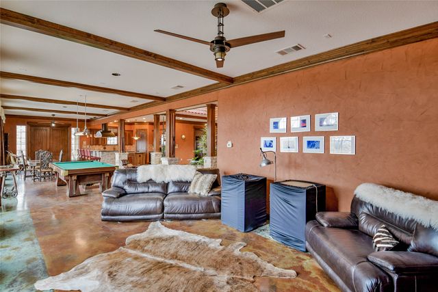 1501 S Chisholm Trail, Granbury, TX 76048