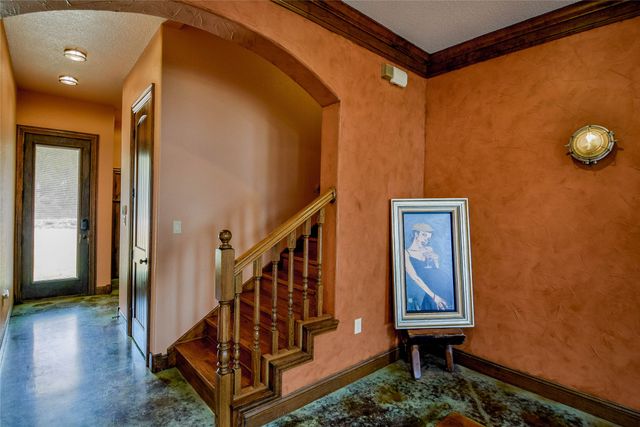 1501 S Chisholm Trail, Granbury, TX 76048