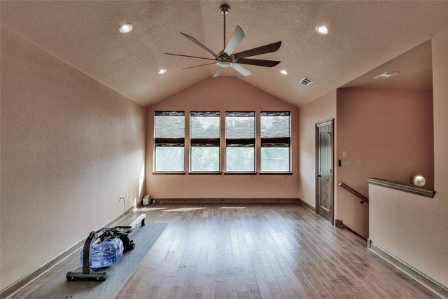 1501 S Chisholm Trail, Granbury, TX 76048