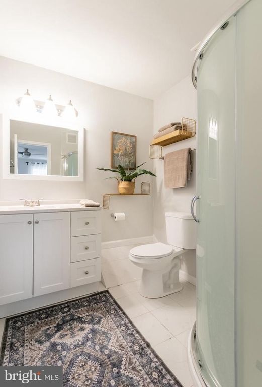 Image 20 of property listing at 110 WHITE BIRCH CT, Greenbelt, MD 20770
