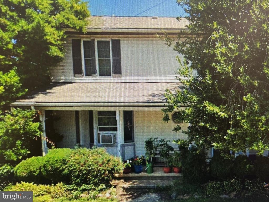 16728 FREDERICK RD, Mount Airy, MD 21771