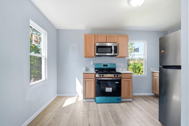 2297 Howey Road, Columbus, OH 43211