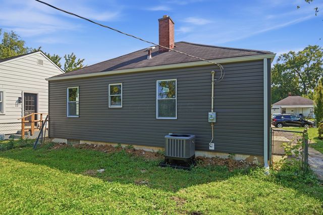 2297 Howey Road, Columbus, OH 43211