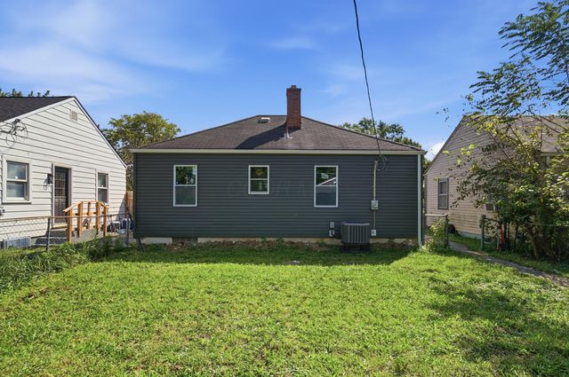 2297 Howey Road, Columbus, OH 43211