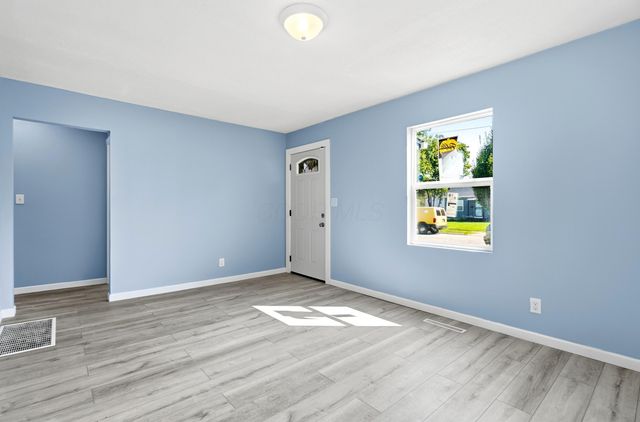2297 Howey Road, Columbus, OH 43211