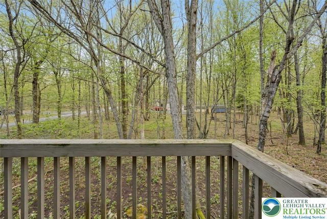 19 Uffleman Lane, Penn Forest Twp, PA 18210