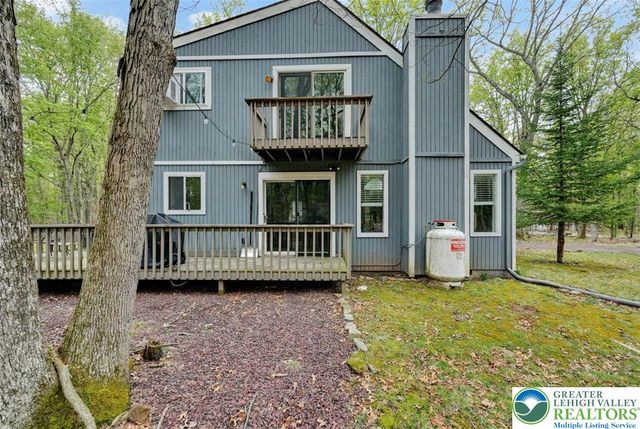 19 Uffleman Lane, Penn Forest Twp, PA 18210