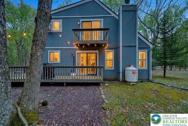 19 Uffleman Lane, Penn Forest Twp, PA 18210