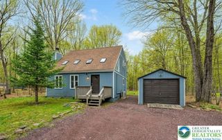 19 Uffleman Lane, Penn Forest Twp, PA 18210