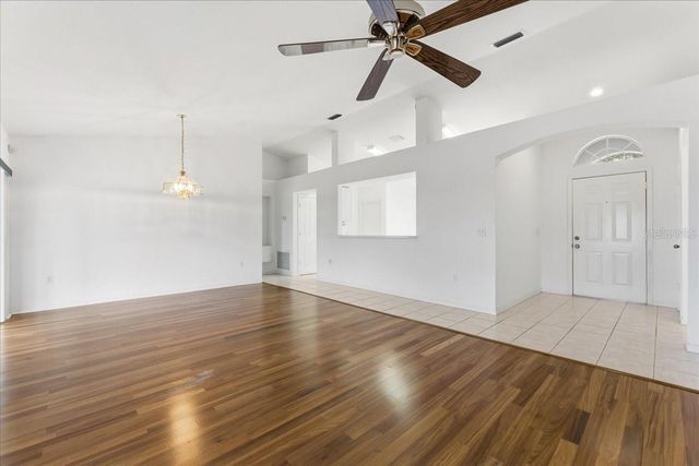 10615 FOXCREST WAY, Riverview, FL 33569