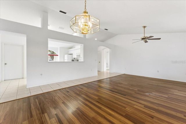 10615 FOXCREST WAY, Riverview, FL 33569