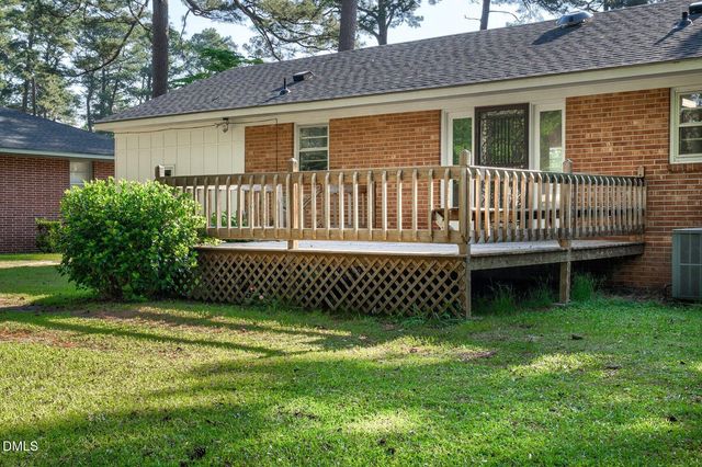 737 W Haven Boulevard, Rocky Mount, NC 27803